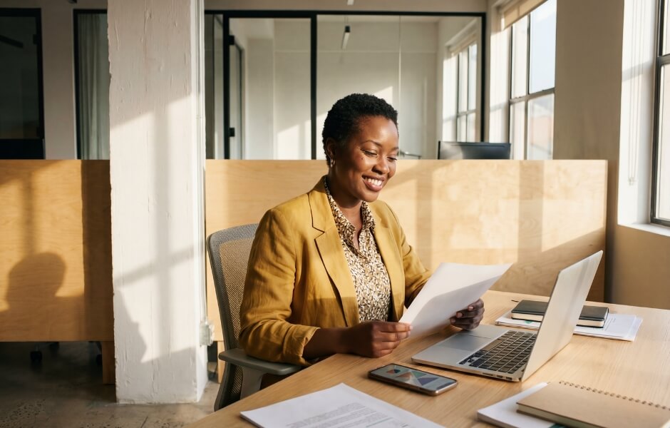 woman working on computer