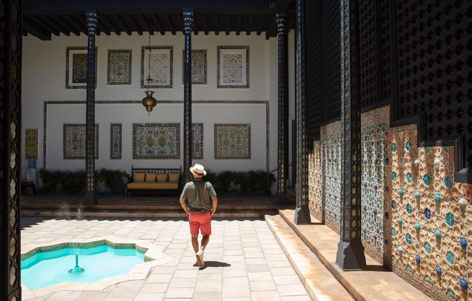 Shangri La Museum of Islamic Art, Culture & Design | eMuseum Case Study | Gallery Systems